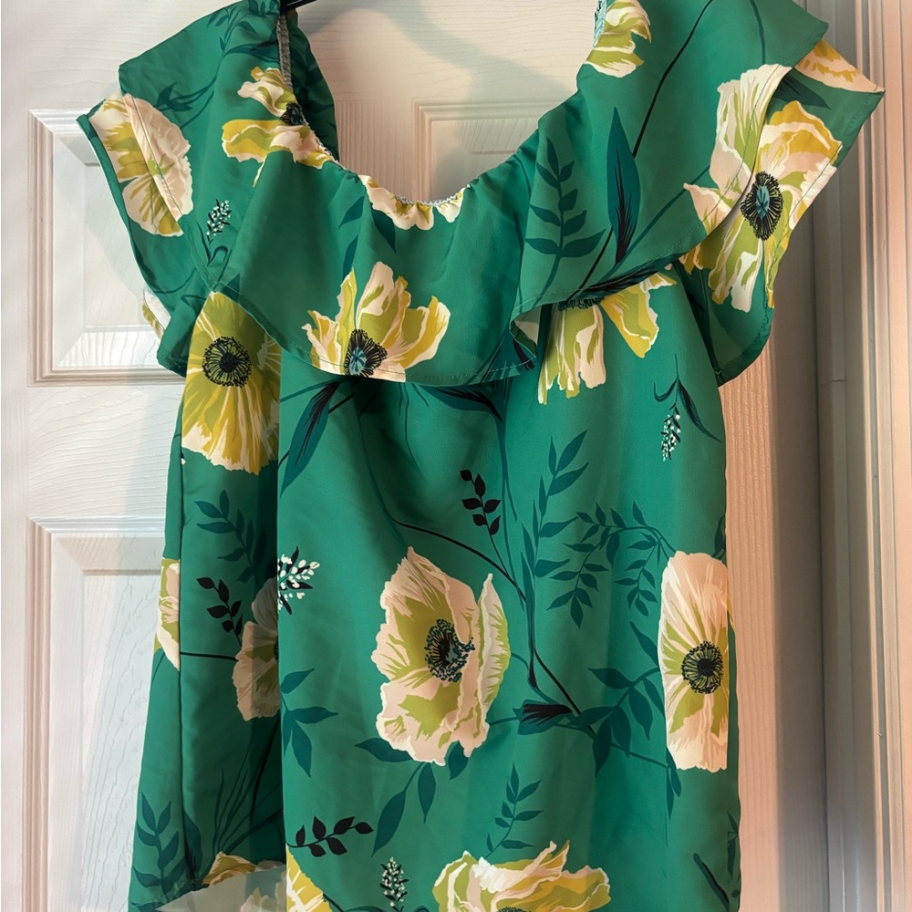 Elegant Green Floral Blouse